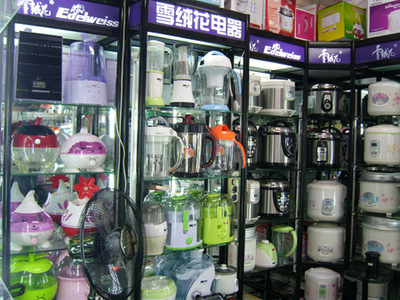 沈陽東北日用雜品市場 雪絨花電器商行的批發之道